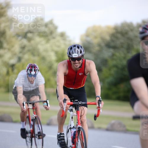 16.06.2024 - 26. Vierlanden-Triathlon Jannik Wohlers http://msf.ph/oto/6298125 16.06.2024 11:38:08 Radfahren 9, 138, 174, 256, 296, 306, 348, 411 meine-sportfotos.de
