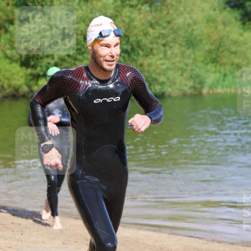 16.06.2024 - 26. Vierlanden-Triathlon Strokosch-Dieckow http://msf.ph/oto/6298208 16.06.2024 09:41:45 Schwimmen 3, 106, 3, 106 meine-sportfotos.de