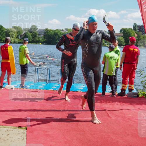 16.06.2024 - 7 Türme Triathlon KatJ http://msf.ph/oto/6298257 16.06.2024 11:12:58 Schwimmen 32, 148, 160, 188, 209 meine-sportfotos.de