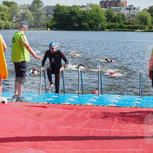 16.06.2024 - 7 Türme Triathlon KatJ http://msf.ph/oto/6298261 16.06.2024 11:13:15 Schwimmen 32, 148, 152, 157, 188, 209, 259, 295 meine-sportfotos.de