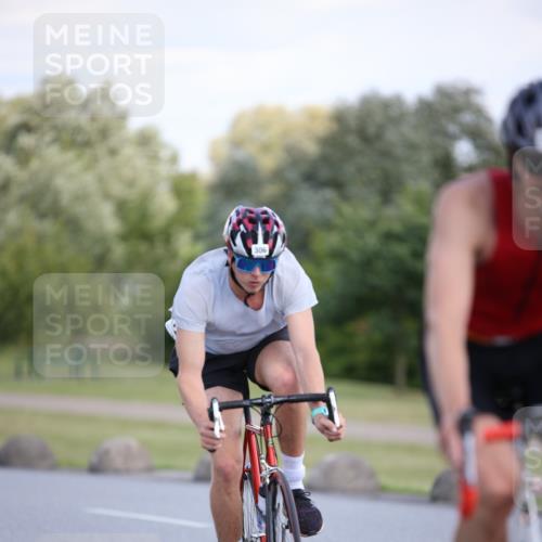 16.06.2024 - 26. Vierlanden-Triathlon Jannik Wohlers http://msf.ph/oto/6298326 16.06.2024 11:38:09 Radfahren 9, 138, 174, 256, 296, 306, 348, 411 meine-sportfotos.de