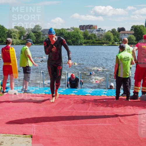 16.06.2024 - 7 Türme Triathlon KatJ http://msf.ph/oto/6298352 16.06.2024 11:13:20 Schwimmen 32, 40, 148, 152, 157, 164, 188, 209, 259, 295 meine-sportfotos.de