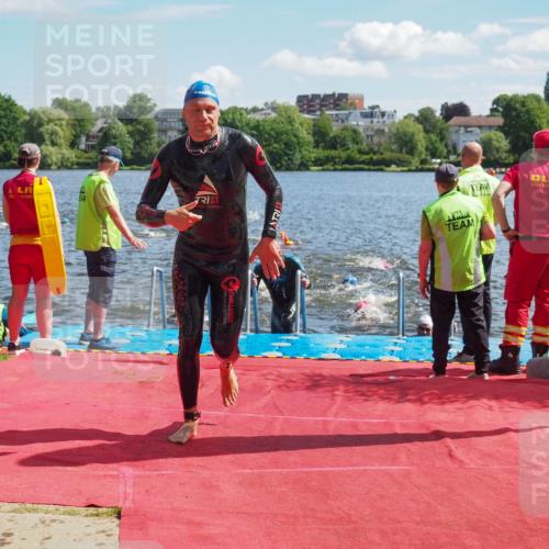 16.06.2024 - 7 Türme Triathlon KatJ http://msf.ph/oto/6298368 16.06.2024 11:13:21 Schwimmen 32, 40, 148, 152, 157, 164, 188, 209, 259, 295 meine-sportfotos.de