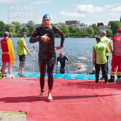 16.06.2024 - 7 Türme Triathlon KatJ http://msf.ph/oto/6298373 16.06.2024 11:13:21 Schwimmen 32, 40, 148, 152, 157, 164, 188, 209, 259, 295 meine-sportfotos.de
