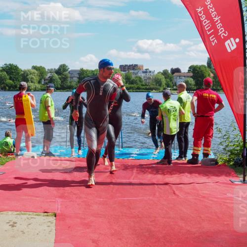16.06.2024 - 7 Türme Triathlon KatJ http://msf.ph/oto/6298542 16.06.2024 11:13:34 Schwimmen 32, 40, 152, 157, 164, 171, 188, 253, 259, 279, 295 meine-sportfotos.de