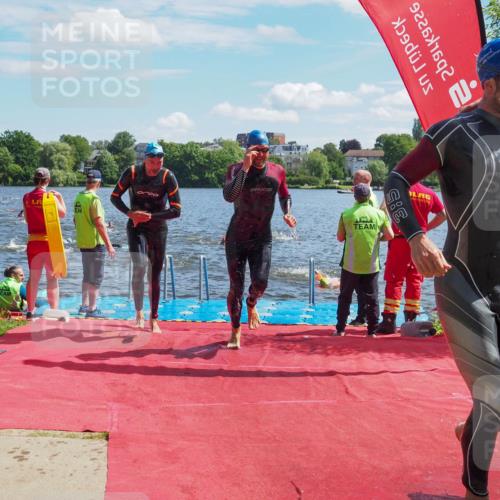 16.06.2024 - 7 Türme Triathlon KatJ http://msf.ph/oto/6298577 16.06.2024 11:13:36 Schwimmen 40, 152, 157, 164, 171, 188, 253, 259, 279, 295 meine-sportfotos.de