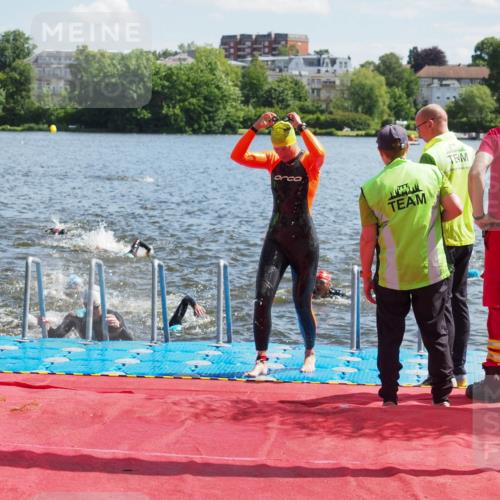 16.06.2024 - 7 Türme Triathlon KatJ http://msf.ph/oto/6298715 16.06.2024 11:13:48 Schwimmen 40, 48, 152, 157, 164, 171, 253, 259, 279, 291 meine-sportfotos.de