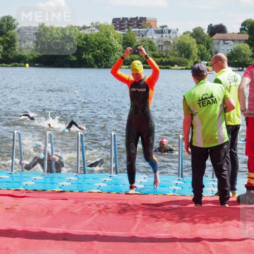 16.06.2024 - 7 Türme Triathlon KatJ http://msf.ph/oto/6298720 16.06.2024 11:13:48 Schwimmen 40, 48, 152, 157, 164, 171, 253, 259, 279, 291 meine-sportfotos.de