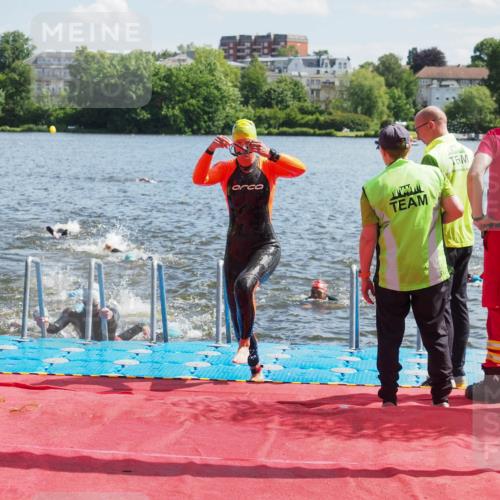 16.06.2024 - 7 Türme Triathlon KatJ http://msf.ph/oto/6298727 16.06.2024 11:13:48 Schwimmen 40, 48, 152, 157, 164, 171, 253, 259, 279, 291 meine-sportfotos.de