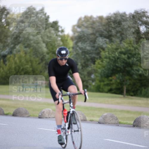 16.06.2024 - 26. Vierlanden-Triathlon Jannik Wohlers http://msf.ph/oto/6298778 16.06.2024 11:38:19 Radfahren 129, 145, 196, 324 meine-sportfotos.de