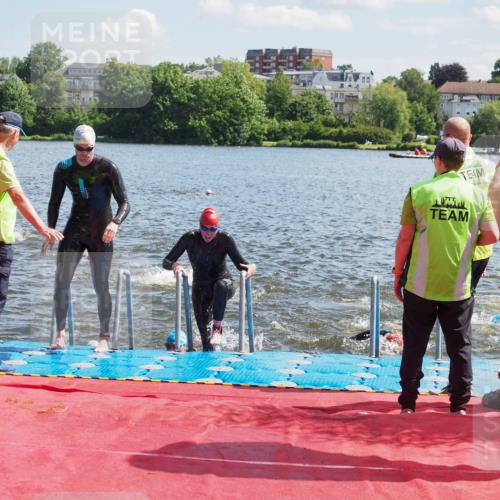 16.06.2024 - 7 Türme Triathlon KatJ http://msf.ph/oto/6298779 16.06.2024 11:13:52 Schwimmen 40, 48, 152, 164, 171, 253, 259, 279, 291 meine-sportfotos.de