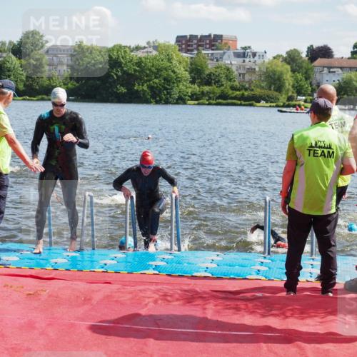 16.06.2024 - 7 Türme Triathlon KatJ http://msf.ph/oto/6298783 16.06.2024 11:13:53 Schwimmen 40, 48, 164, 171, 253, 259, 279, 291 meine-sportfotos.de
