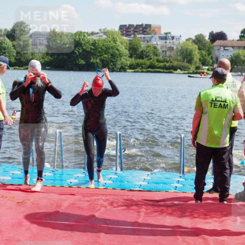 16.06.2024 - 7 Türme Triathlon KatJ http://msf.ph/oto/6298810 16.06.2024 11:13:54 Schwimmen 40, 48, 164, 171, 253, 259, 279, 291 meine-sportfotos.de