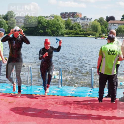 16.06.2024 - 7 Türme Triathlon KatJ http://msf.ph/oto/6298817 16.06.2024 11:13:54 Schwimmen 40, 48, 164, 171, 253, 259, 279, 291 meine-sportfotos.de