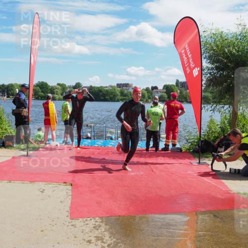 16.06.2024 - 7 Türme Triathlon KatJ http://msf.ph/oto/6298828 16.06.2024 11:13:56 Schwimmen 40, 48, 164, 171, 229, 253, 259, 279, 291 meine-sportfotos.de