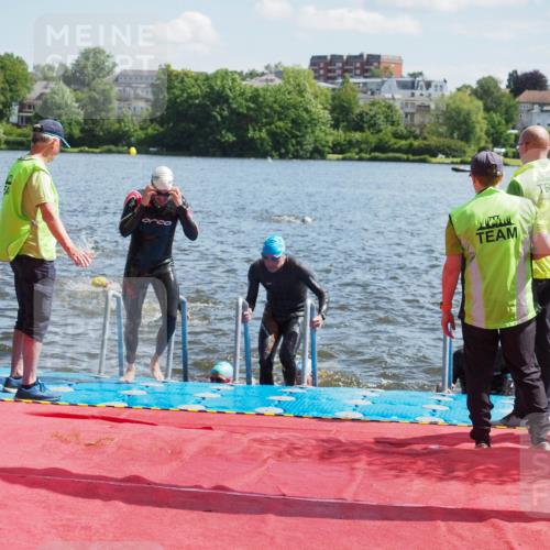 16.06.2024 - 7 Türme Triathlon KatJ http://msf.ph/oto/6298882 16.06.2024 11:14:00 Schwimmen 40, 48, 164, 171, 229, 253, 259, 279, 291 meine-sportfotos.de