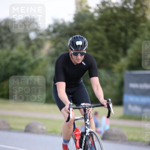 16.06.2024 - 26. Vierlanden-Triathlon Jannik Wohlers http://msf.ph/oto/6298897 16.06.2024 11:38:20 Radfahren 129, 145, 196, 324 meine-sportfotos.de