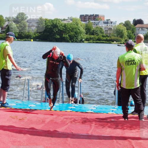16.06.2024 - 7 Türme Triathlon KatJ http://msf.ph/oto/6298900 16.06.2024 11:14:01 Schwimmen 40, 48, 164, 171, 229, 253, 259, 279, 291 meine-sportfotos.de