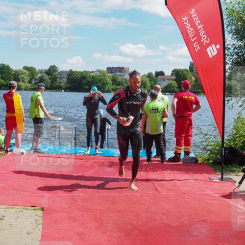 16.06.2024 - 7 Türme Triathlon KatJ http://msf.ph/oto/6298911 16.06.2024 11:14:03 Schwimmen 40, 48, 164, 171, 229, 253, 279, 291 meine-sportfotos.de