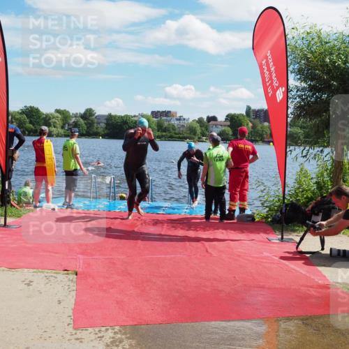 16.06.2024 - 7 Türme Triathlon KatJ http://msf.ph/oto/6298997 16.06.2024 11:14:09 Schwimmen 48, 171, 229, 253, 279, 291 meine-sportfotos.de