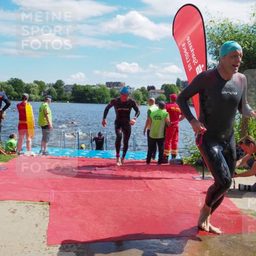 16.06.2024 - 7 Türme Triathlon KatJ http://msf.ph/oto/6299016 16.06.2024 11:14:11 Schwimmen 48, 171, 229, 253, 279, 291 meine-sportfotos.de