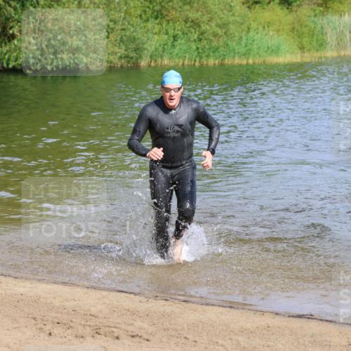 16.06.2024 - 26. Vierlanden-Triathlon Strokosch-Dieckow http://msf.ph/oto/6299079 16.06.2024 09:42:17 Schwimmen 145, 147, 177, 145, 147, 177 meine-sportfotos.de