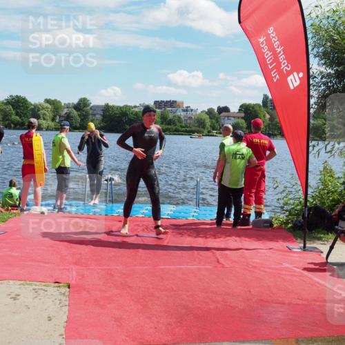 16.06.2024 - 7 Türme Triathlon KatJ http://msf.ph/oto/6299092 16.06.2024 11:14:19 Schwimmen 48, 229, 253, 291 meine-sportfotos.de