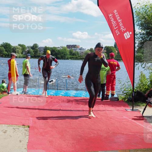 16.06.2024 - 7 Türme Triathlon KatJ http://msf.ph/oto/6299109 16.06.2024 11:14:20 Schwimmen 48, 229, 291 meine-sportfotos.de