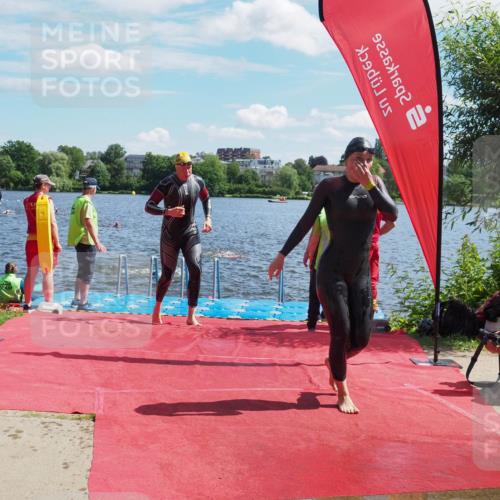 16.06.2024 - 7 Türme Triathlon KatJ http://msf.ph/oto/6299121 16.06.2024 11:14:20 Schwimmen 48, 229, 291 meine-sportfotos.de