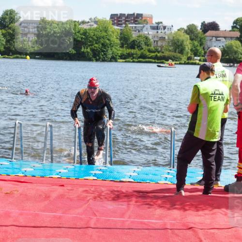 16.06.2024 - 7 Türme Triathlon KatJ http://msf.ph/oto/6299141 16.06.2024 11:14:24 Schwimmen 48, 229, 260, 291 meine-sportfotos.de