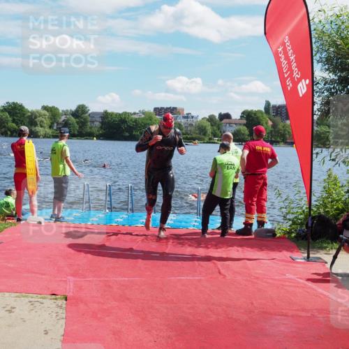 16.06.2024 - 7 Türme Triathlon KatJ http://msf.ph/oto/6299180 16.06.2024 11:14:27 Schwimmen 229, 260, 291 meine-sportfotos.de
