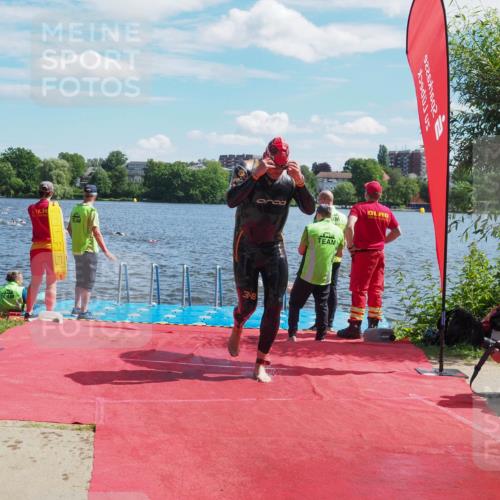 16.06.2024 - 7 Türme Triathlon KatJ http://msf.ph/oto/6299205 16.06.2024 11:14:28 Schwimmen 229, 260, 291 meine-sportfotos.de