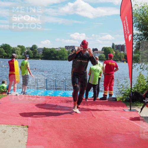 16.06.2024 - 7 Türme Triathlon KatJ http://msf.ph/oto/6299210 16.06.2024 11:14:28 Schwimmen 229, 260, 291 meine-sportfotos.de
