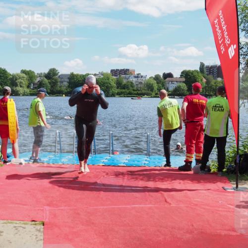 16.06.2024 - 7 Türme Triathlon KatJ http://msf.ph/oto/6299251 16.06.2024 11:14:36 Schwimmen 215, 229, 260 meine-sportfotos.de