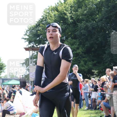 16.06.2024 - 26. Vierlanden-Triathlon Lena Gebhardt http://msf.ph/oto/6299304 16.06.2024 10:57:58 Schwimmen 244, 253, 269, 275, 298, 316, 244, 253, 269, 275, 298, 316 meine-sportfotos.de