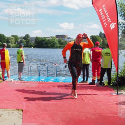 16.06.2024 - 7 Türme Triathlon KatJ http://msf.ph/oto/6299367 16.06.2024 11:14:42 Schwimmen 45, 215, 229, 260, 267 meine-sportfotos.de