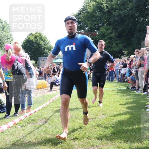 16.06.2024 - 26. Vierlanden-Triathlon Lena Gebhardt http://msf.ph/oto/6299418 16.06.2024 10:58:08 Schwimmen 253, 254, 298, 302, 316, 349, 253, 254, 298, 302, 316, 349 meine-sportfotos.de