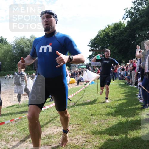 16.06.2024 - 26. Vierlanden-Triathlon Lena Gebhardt http://msf.ph/oto/6299432 16.06.2024 10:58:08 Schwimmen 253, 254, 298, 302, 316, 349, 253, 254, 298, 302, 316, 349 meine-sportfotos.de