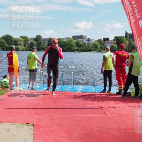 16.06.2024 - 7 Türme Triathlon KatJ http://msf.ph/oto/6299507 16.06.2024 11:15:05 Schwimmen 21, 45, 166, 215, 260, 267, 287, 294 meine-sportfotos.de