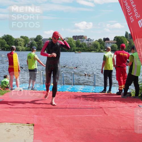 16.06.2024 - 7 Türme Triathlon KatJ http://msf.ph/oto/6299534 16.06.2024 11:15:06 Schwimmen 21, 45, 166, 215, 260, 267, 287, 294 meine-sportfotos.de
