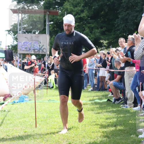 16.06.2024 - 26. Vierlanden-Triathlon Lena Gebhardt http://msf.ph/oto/6299535 16.06.2024 10:58:18 Schwimmen 254, 257, 288, 302, 345, 346, 349, 254, 257, 288, 302, 345, 346, 349 meine-sportfotos.de