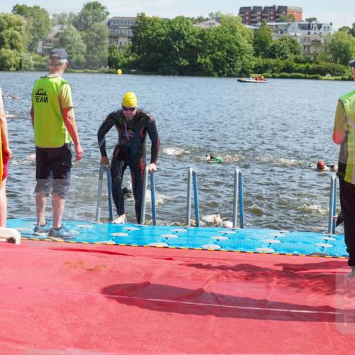 16.06.2024 - 7 Türme Triathlon KatJ http://msf.ph/oto/6299603 16.06.2024 11:15:12 Schwimmen 21, 45, 166, 215, 267, 287, 294 meine-sportfotos.de