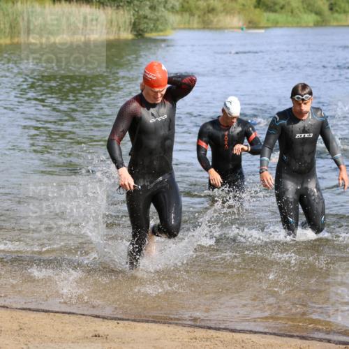 16.06.2024 - 26. Vierlanden-Triathlon Strokosch-Dieckow http://msf.ph/oto/6299608 16.06.2024 09:42:27 Schwimmen 65, 145, 166, 177, 180, 65, 145, 166, 177, 180 meine-sportfotos.de