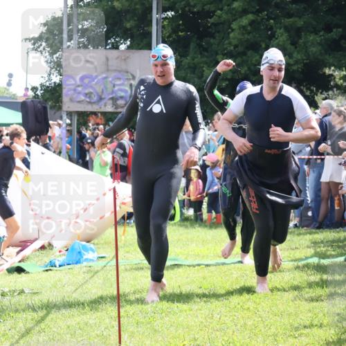16.06.2024 - 26. Vierlanden-Triathlon Lena Gebhardt http://msf.ph/oto/6299635 16.06.2024 10:58:29 Schwimmen 257, 265, 288, 345, 346, 257, 265, 288, 345, 346 meine-sportfotos.de