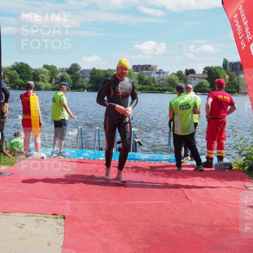 16.06.2024 - 7 Türme Triathlon KatJ http://msf.ph/oto/6299671 16.06.2024 11:15:16 Schwimmen 21, 45, 166, 182, 183, 215, 267, 275, 287, 294 meine-sportfotos.de