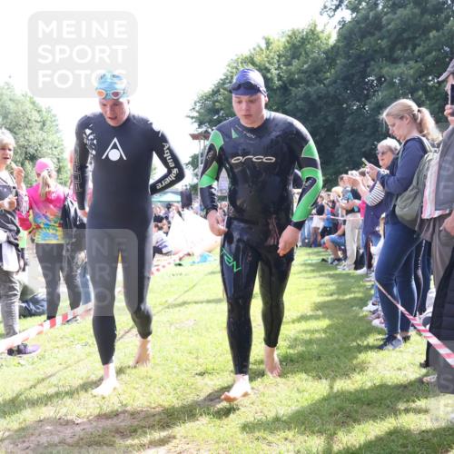 16.06.2024 - 26. Vierlanden-Triathlon Lena Gebhardt http://msf.ph/oto/6299696 16.06.2024 10:58:34 Schwimmen 257, 265, 345, 346, 257, 265, 345, 346 meine-sportfotos.de