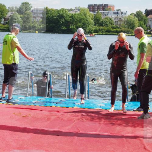 16.06.2024 - 7 Türme Triathlon KatJ http://msf.ph/oto/6299700 16.06.2024 11:15:20 Schwimmen 21, 45, 166, 182, 183, 215, 267, 275, 287, 294 meine-sportfotos.de