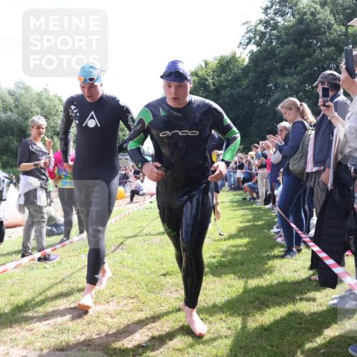 16.06.2024 - 26. Vierlanden-Triathlon Lena Gebhardt http://msf.ph/oto/6299706 16.06.2024 10:58:34 Schwimmen 257, 265, 345, 346, 257, 265, 345, 346 meine-sportfotos.de