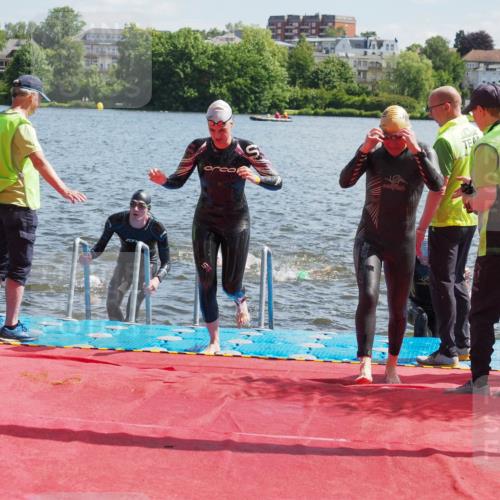 16.06.2024 - 7 Türme Triathlon KatJ http://msf.ph/oto/6299724 16.06.2024 11:15:20 Schwimmen 21, 45, 166, 182, 183, 215, 267, 275, 287, 294 meine-sportfotos.de