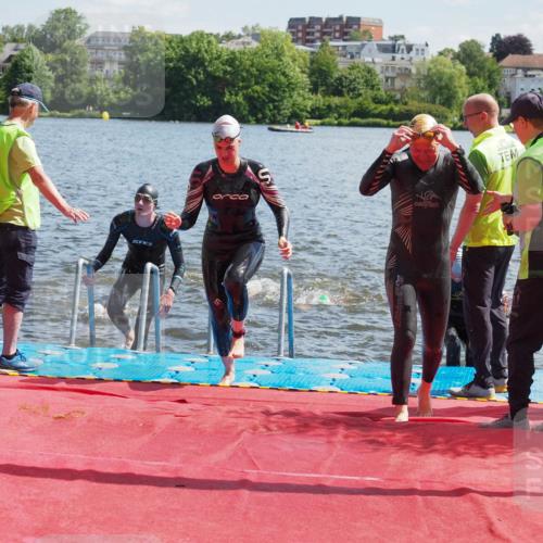 16.06.2024 - 7 Türme Triathlon KatJ http://msf.ph/oto/6299726 16.06.2024 11:15:20 Schwimmen 21, 45, 166, 182, 183, 215, 267, 275, 287, 294 meine-sportfotos.de